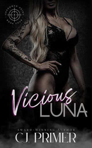 Vicious Luna (Shadowed Heirs Book 4)