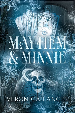 Mayhem and Minnie (Marlowe & Minnie Book 1)