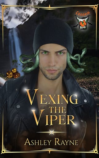 Vexing the Viper (Creepin U Book 3)