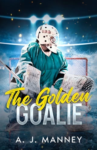 The Golden Goalie ( Thunder Book 2)