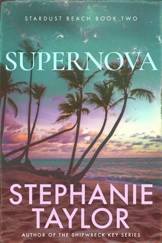 Supernova (Stardust Beach Book 2)