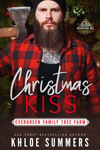 Christmas Kiss (Evergreen Family Tree Farm Book 2)