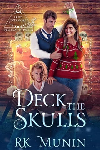 Deck the Skulls (Ours Evermore Book 4.5)