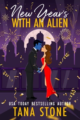 New Year's with an Alien (Holidays with an Alien Book 2)