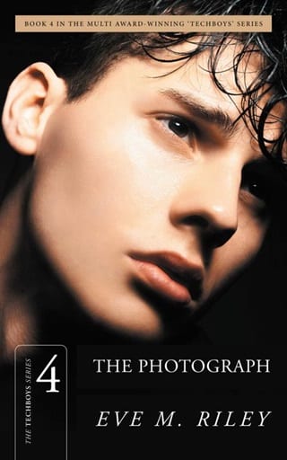 The Photograph (Techboys Book 4)