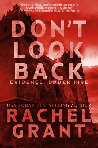 Don't Look Back (Evidence: Under Fire Book 3)